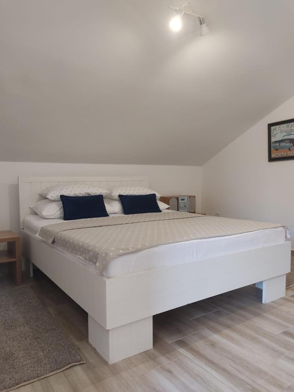 Apartment Maritimo Kotor Bagian luar foto