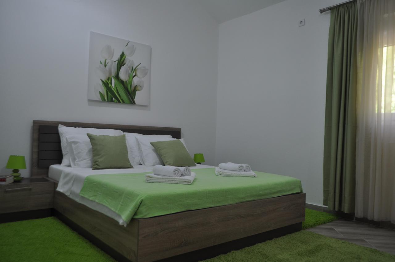 Apartment Maritimo Kotor Bagian luar foto