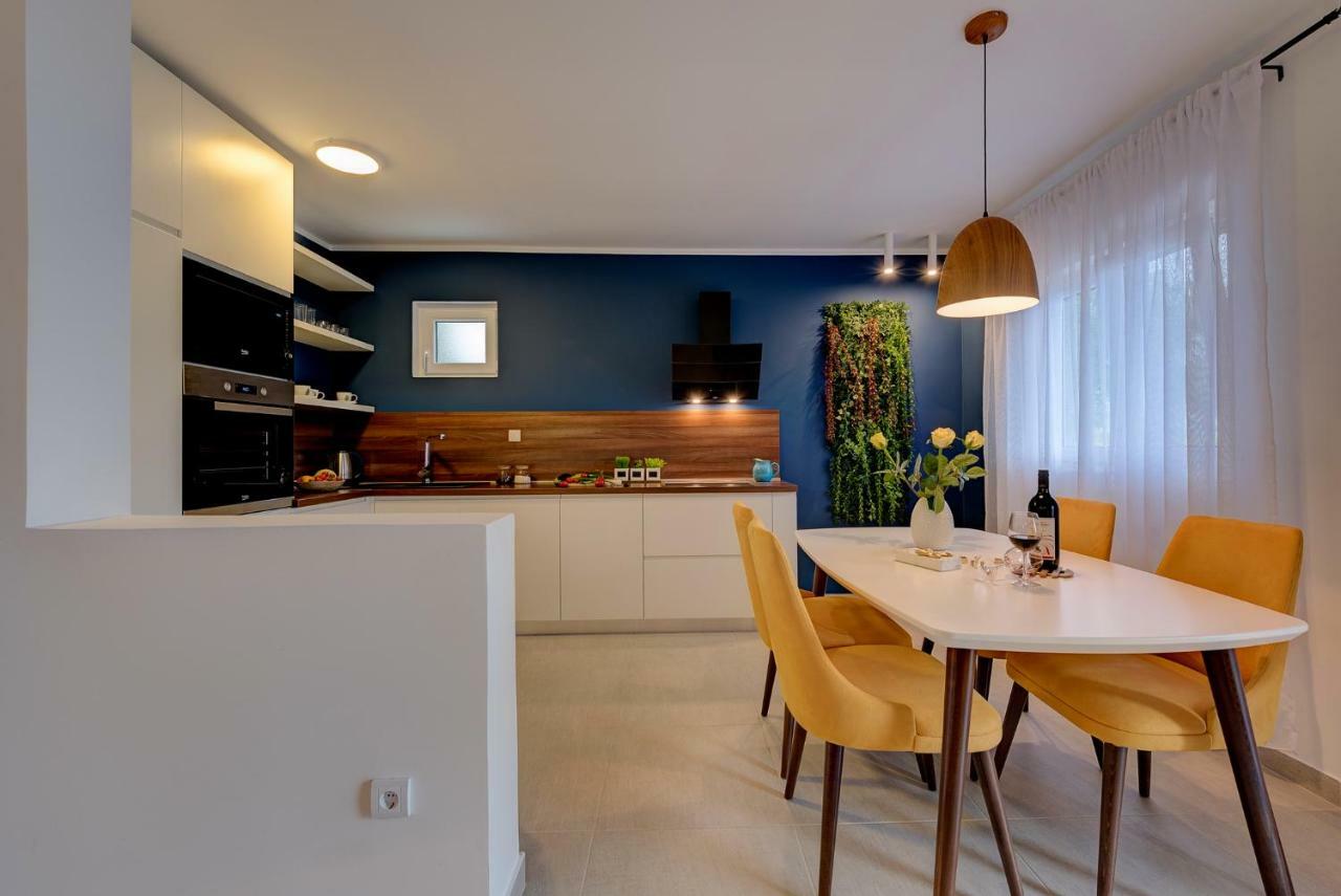 Apartment Maritimo Kotor Bagian luar foto