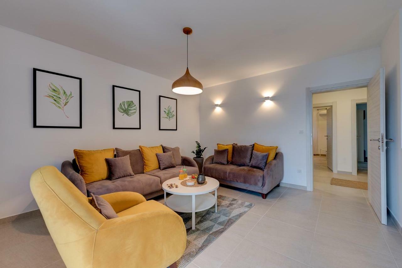 Apartment Maritimo Kotor Bagian luar foto